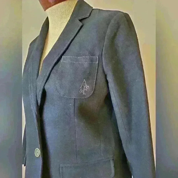 Abercrombie & Fitch navy wool blazer size large. - Picture 2 of 13